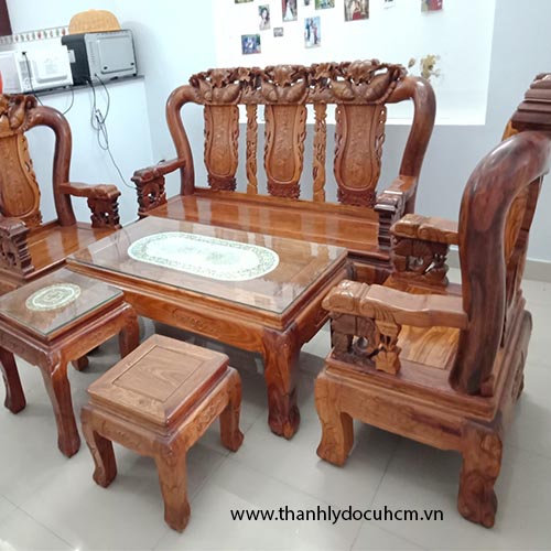 Thanh lý bộ bàn ghế gỗ hương cột 12